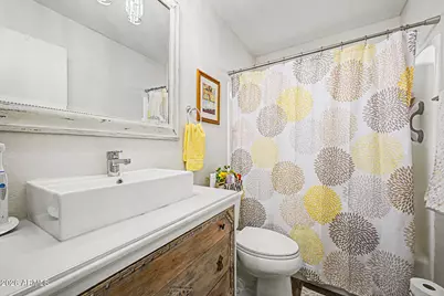 10619 W Salem Drive, Sun City, AZ 85351 - Photo 22