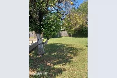 814 E Lamar Road, Phoenix, AZ 85014 - Photo 14