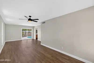 12629 N Rosewood Avenue, Phoenix, AZ 85029 - Photo 8