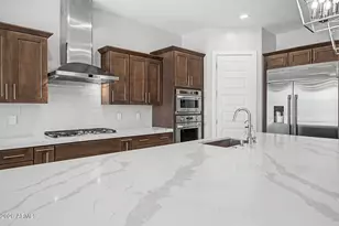 24437 N 94th Ave, Peoria, AZ 85383 - Photo 20