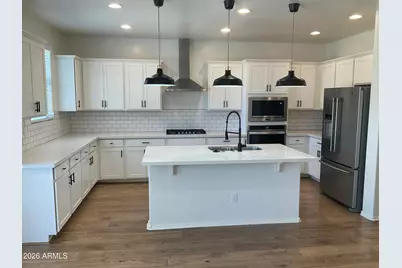 2152 W Emrie Avenue, San Tan Valley, AZ 85144 - Photo 2