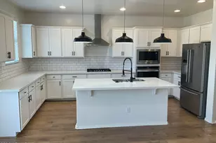 2152 W Emrie Ave, San Tan Valley, AZ 85144 - Photo 2
