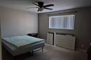 819 N Pioneer, Mesa, AZ 85203 - Photo 12