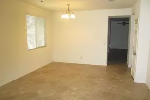 2950 E Glenhaven Dr, Phoenix, AZ 85048 - Photo 2