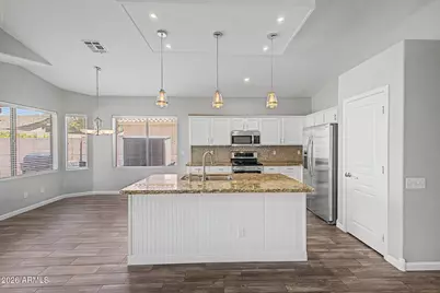 2428 E Cielo Grande Avenue, Phoenix, AZ 85024 - Photo 8