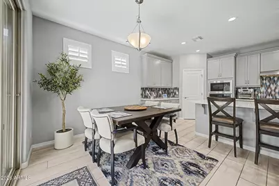 19987 W Glenrosa Avenue, Litchfield Park, AZ 85340 - Photo 8