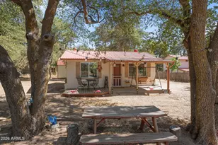 17574 W Foothill Rd, Yarnell, AZ 85362 - Photo 2