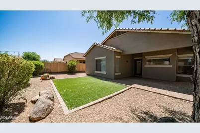 10058 E Kilarea Avenue, Mesa, AZ 85209 - Photo 4