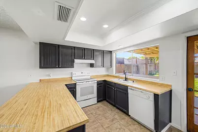 843 W Peralta Avenue, Mesa, AZ 85210 - Photo 14