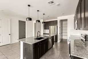 9548 E Rainbow Ave, Mesa, AZ 85212 - Photo 14