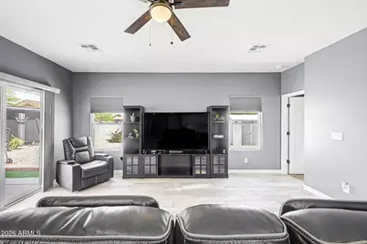 15901 S Saxon Road, Arizona City, AZ 85123 - Photo 4