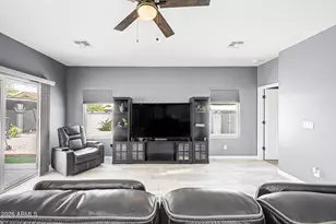 15901 S Saxon Rd, Arizona City, AZ 85123 - Photo 4