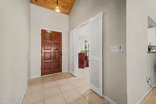 8822 W Purdue Ave, Peoria, AZ 85345 - Photo 4