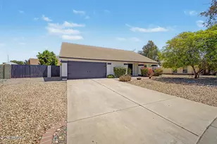 8822 W Purdue Ave, Peoria, AZ 85345 - Photo 2