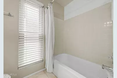 8822 W Purdue Avenue, Peoria, AZ 85345 - Photo 26