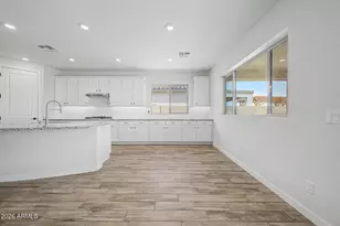 8639 N 176th Ln, Waddell, AZ 85355 - Photo 10