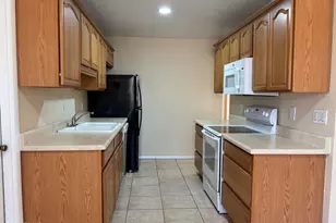 9920 N 97th Dr, Peoria, AZ 85345 - Photo 4