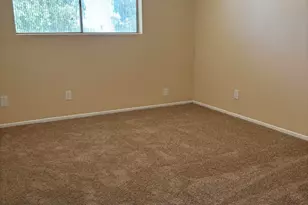 9920 N 97th Dr, Peoria, AZ 85345 - Photo 12