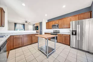 5805 N 71st Dr, Glendale, AZ 85303 - Photo 8