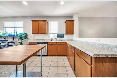 5805 N 71st Drive, Glendale, AZ 85303 - Photo 6