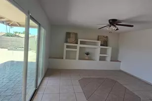 10650 N 49th Ave, Glendale, AZ 85304 - Photo 18