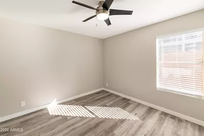 2726 E Beck Lane, Phoenix, AZ 85032 - Photo 6