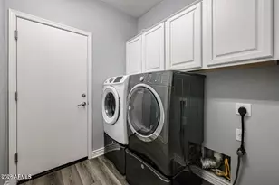 10863 W Washington St, Avondale, AZ 85323 - Photo 18