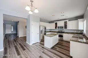 10863 W Washington St, Avondale, AZ 85323 - Photo 4