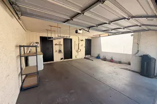 3243 N 38th St, Phoenix, AZ 85018 - Photo 20