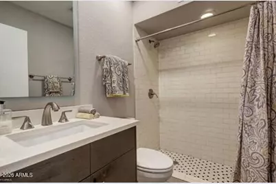 3243 N 38th Street #3, Phoenix, AZ 85018 - Photo 16