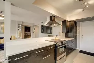 3243 N 38th St, Phoenix, AZ 85018 - Photo 2