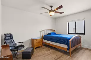 3825 E Camelback Rd, Phoenix, AZ 85018 - Photo 14