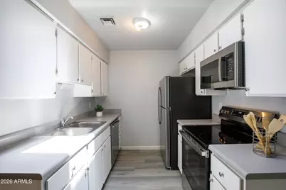 9020 W Highland Avenue #115, Phoenix, AZ 85037 - Photo 2