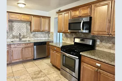 1041 W 18th Street, Tempe, AZ 85281 - Photo 8