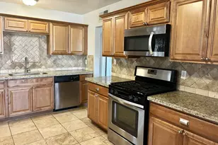 1041 W 18th St, Tempe, AZ 85281 - Photo 8
