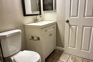 1041 W 18th St, Tempe, AZ 85281 - Photo 16
