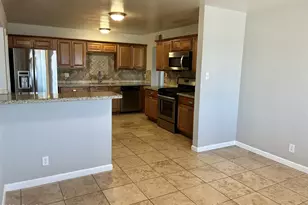 1041 W 18th St, Tempe, AZ 85281 - Photo 6