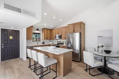 8344 N 21st Drive #I211, Phoenix, AZ 85021 - Photo 8