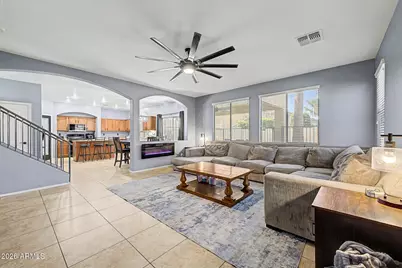 17624 W Voltaire Street, Surprise, AZ 85388 - Photo 8