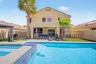 17624 W Voltaire St, Surprise, AZ 85388 - Photo 2
