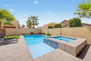 17624 W Voltaire St, Surprise, AZ 85388 - Photo 34