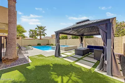 17624 W Voltaire Street, Surprise, AZ 85388 - Photo 32