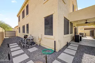 17624 W Voltaire St, Surprise, AZ 85388 - Photo 36