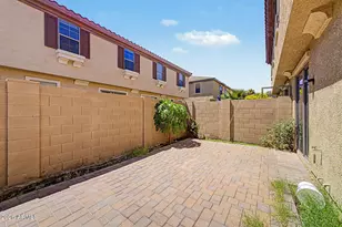 1432 N 80th Dr, Phoenix, AZ 85043 - Photo 24