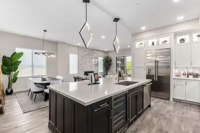 5250 E Deer Valley Drive #243, Phoenix, AZ 85054 - Photo 4