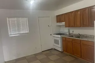 2633 W Belmont Ave, Phoenix, AZ 85051 - Photo 2