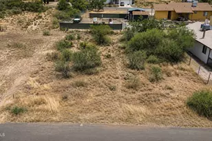 20090 E Antelope Rd, Mayer, AZ 86333 - Photo 1