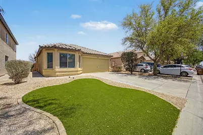 4084 E Mica Road, San Tan Valley, AZ 85143 - Photo 2