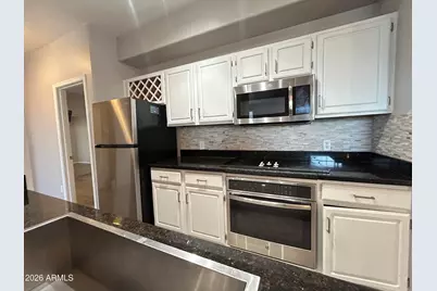 2929 W Yorkshire Drive #2012, Phoenix, AZ 85027 - Photo 10