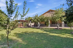 718 E Orangewood Ave, Phoenix, AZ 85020 - Photo 42